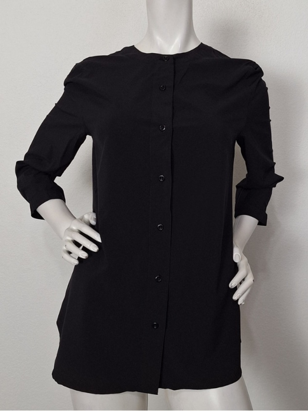 Betabrand Black 3/4 Sleeve Casual Round Neck Button Down Minimalist Shirt Size S